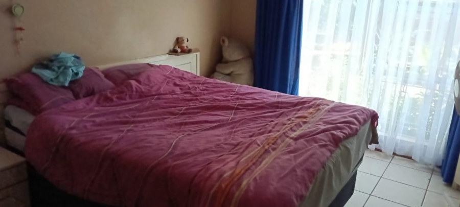 4 Bedroom Property for Sale in Langenhovenpark Free State